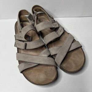 Clarks UnStructured  Suede Corkbed Comfort Sandals